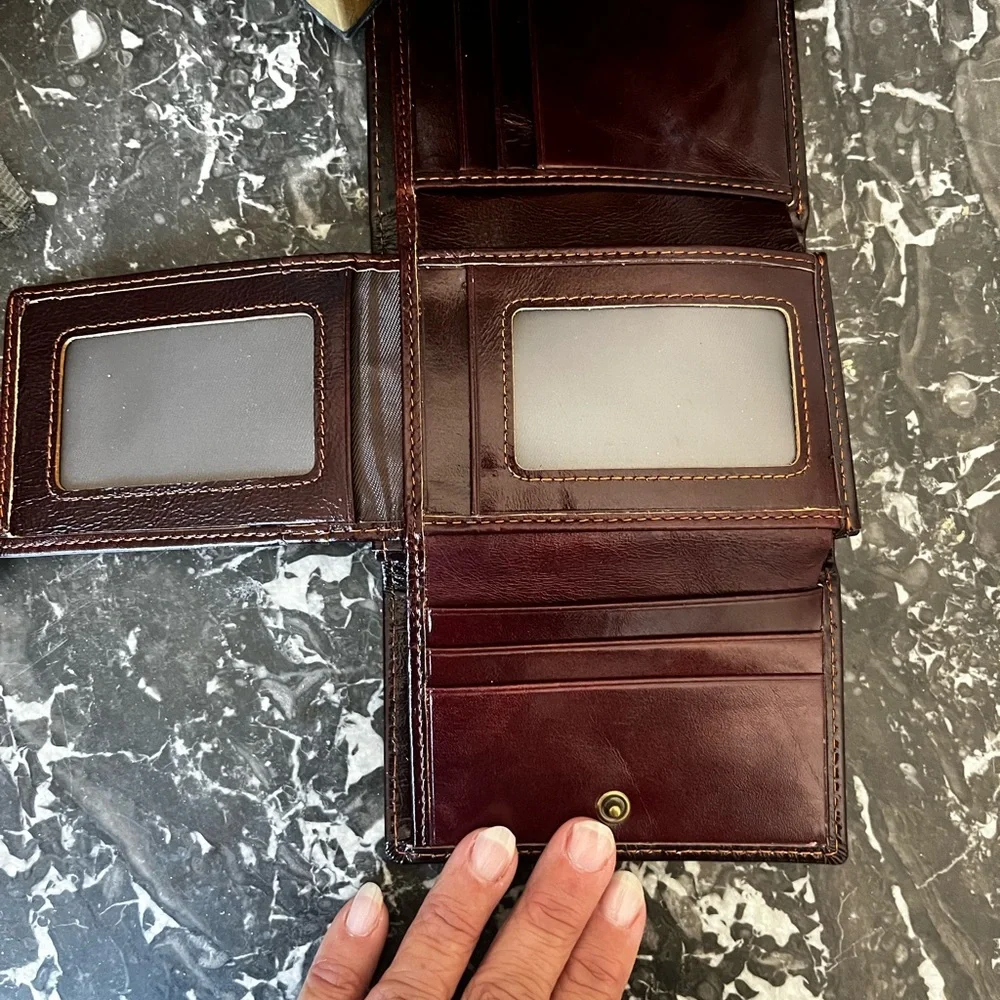 Men’s genuine leather wallet, new